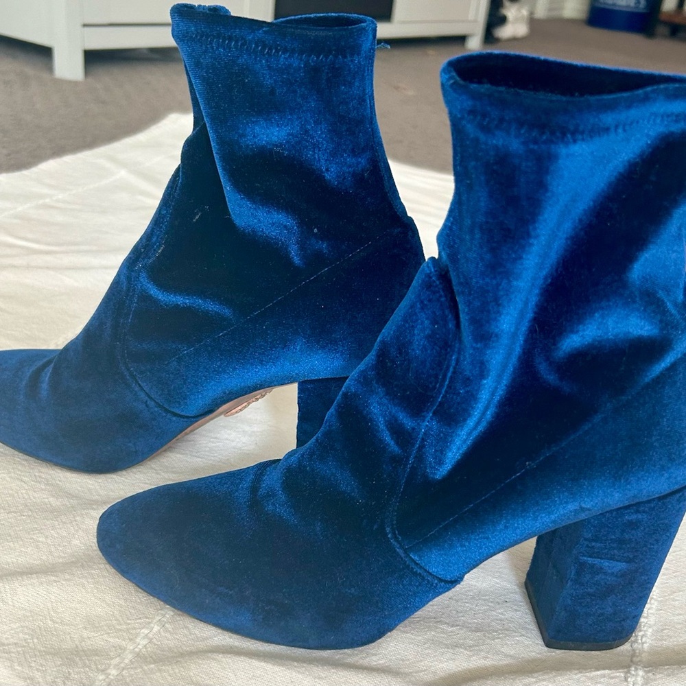 Aquazzura Firenze - Sock Boots Size 39.5 EUC - Picture 3 of 6
